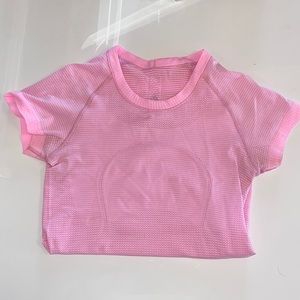 4 pink lulu short sleeve top.